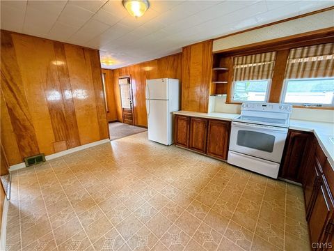 Tiny photo for 905 Cogswell Avenue, Geddes, NY 13209 (MLS # S1684674)