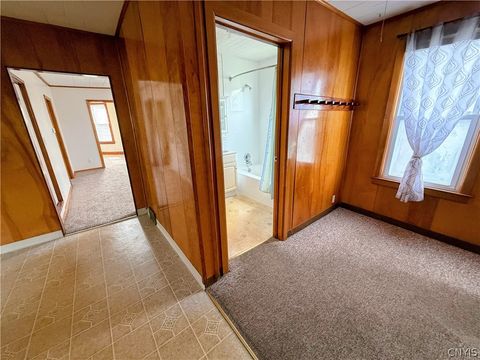 Tiny photo for 905 Cogswell Avenue, Geddes, NY 13209 (MLS # S1684674)