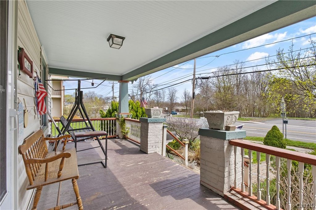 Photo of 140 Jamesville Road, DeWitt, NY 13214 (MLS # S1672645)