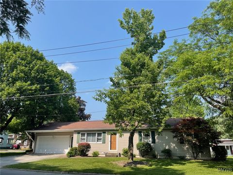 201 Sayles Street Oneida NY 13421