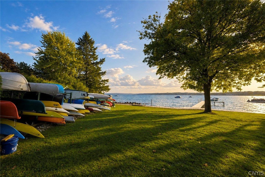 6 Lakeview Circle