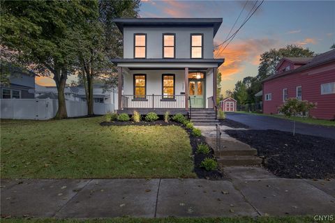 Homes For Sale - 121 E Genesee Street<br/> Auburn, NY 13021