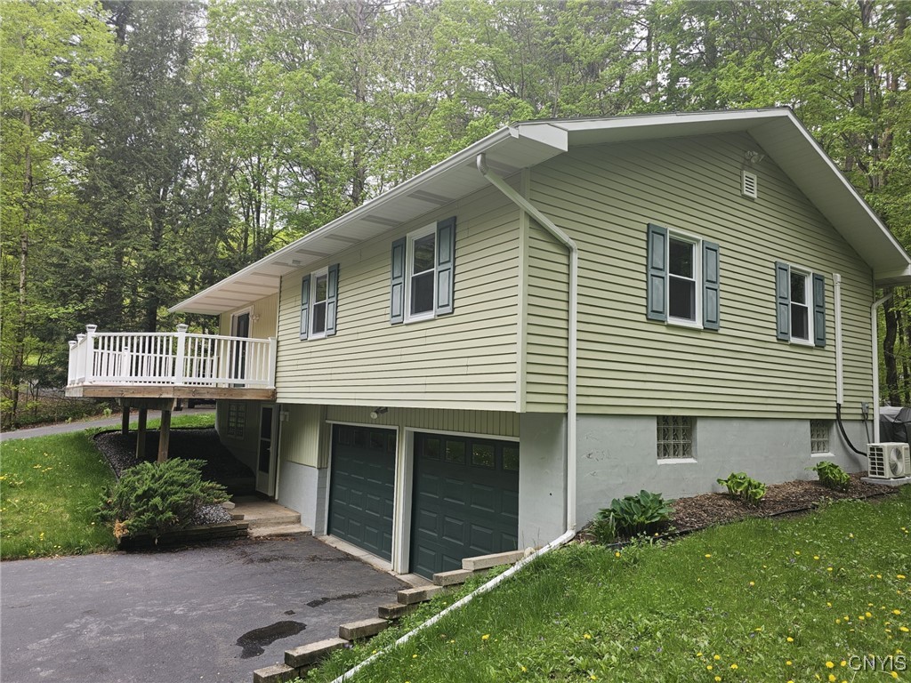 5798 Sandbank Road, Elbridge, New York image 2
