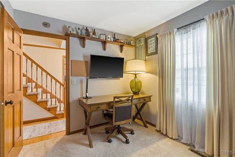 Tiny photo for 9408 Hawkeye Drive, Cicero, NY 13029 (MLS # S1660051)