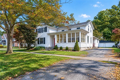 Homes For Sale - 214 3rd Street<br/> Salina, NY 13088