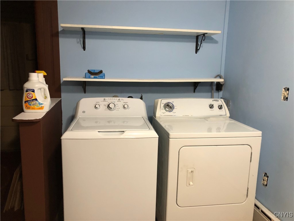 Lysander, New York 13027, United States, 3 Bedrooms Bedrooms, ,2 BathroomsBathrooms,Residential,Active,7032