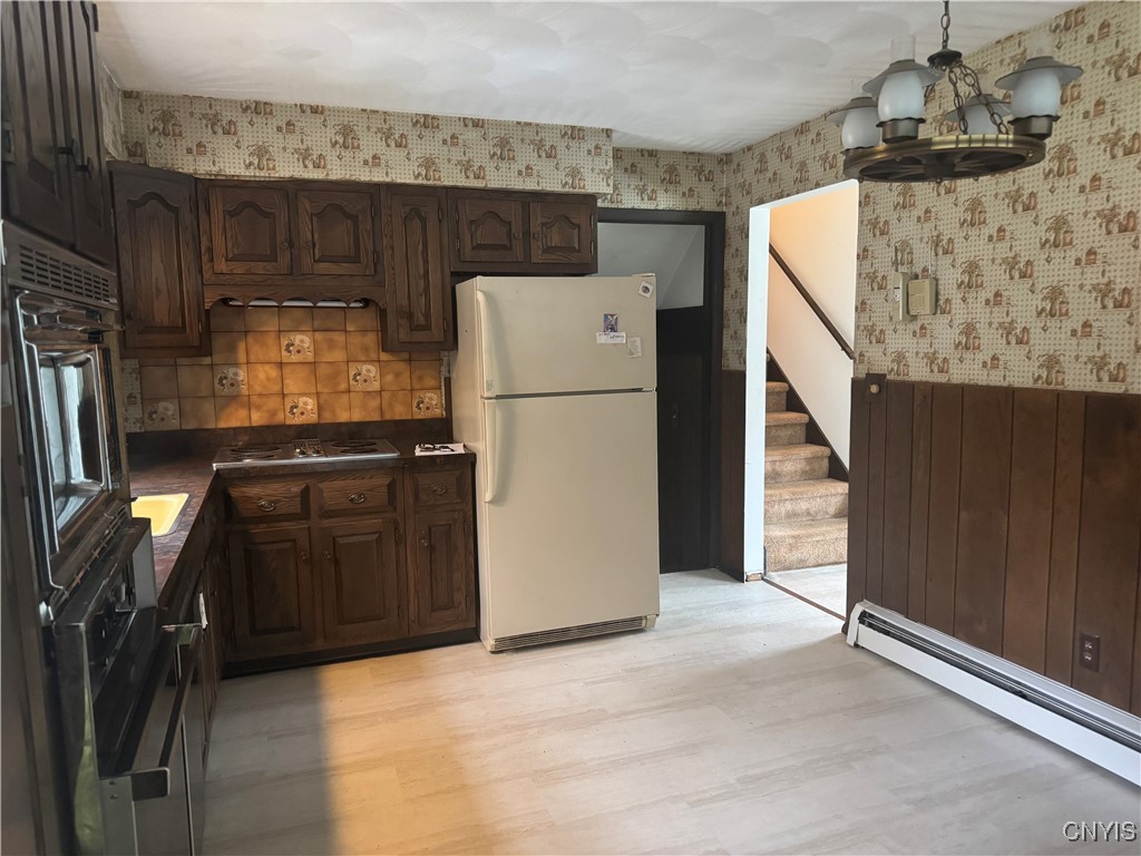 6086 Cavanuaugh Road E