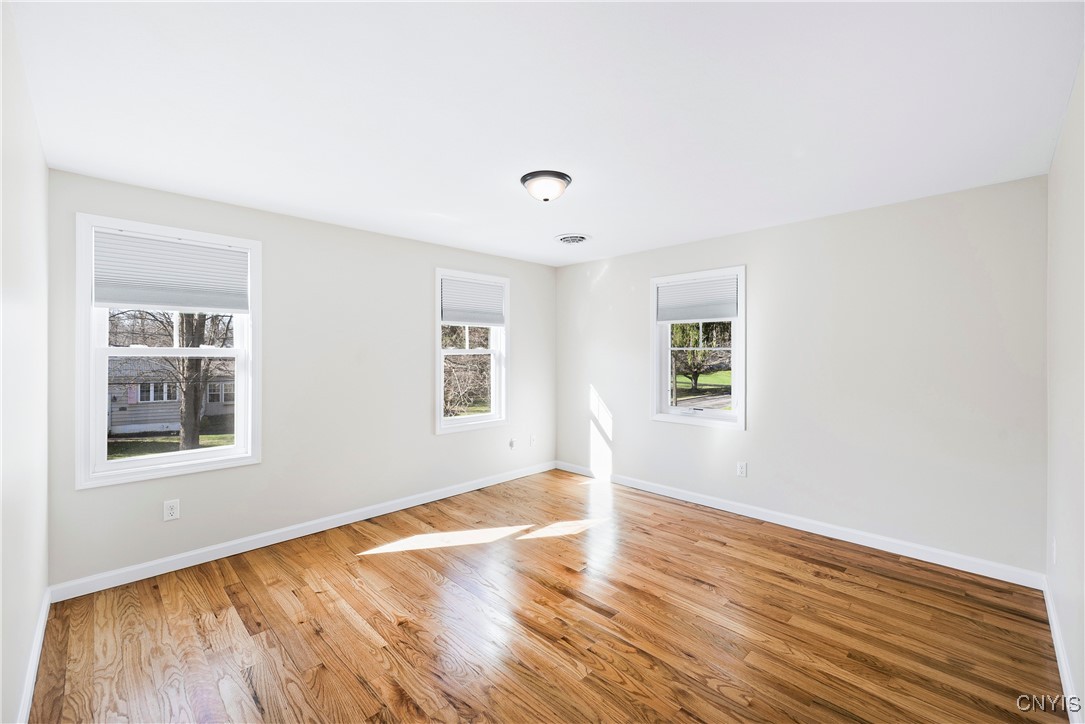 62 W Elizabeth Street, Skaneateles, New York image 19