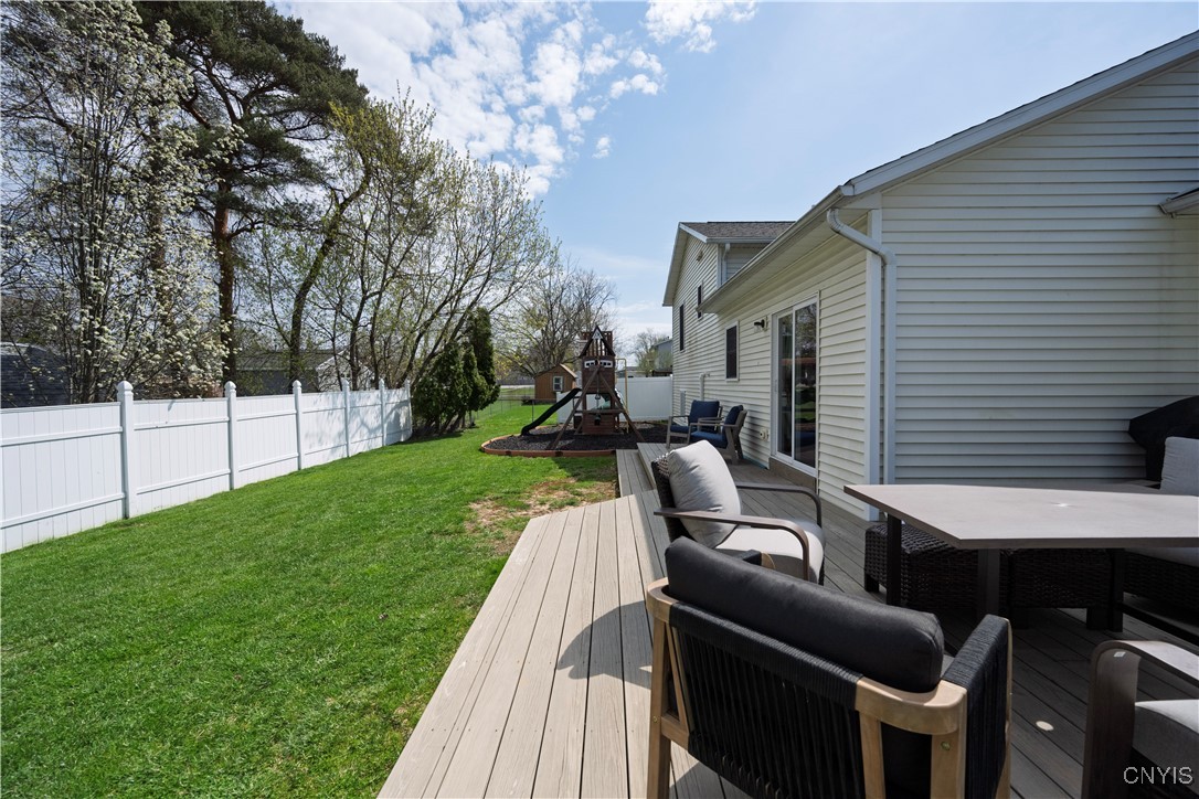 7715 Admiral Drive, Clay, New York image 31