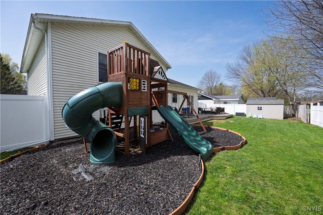 7715 Admiral Drive, Clay, New York image 33