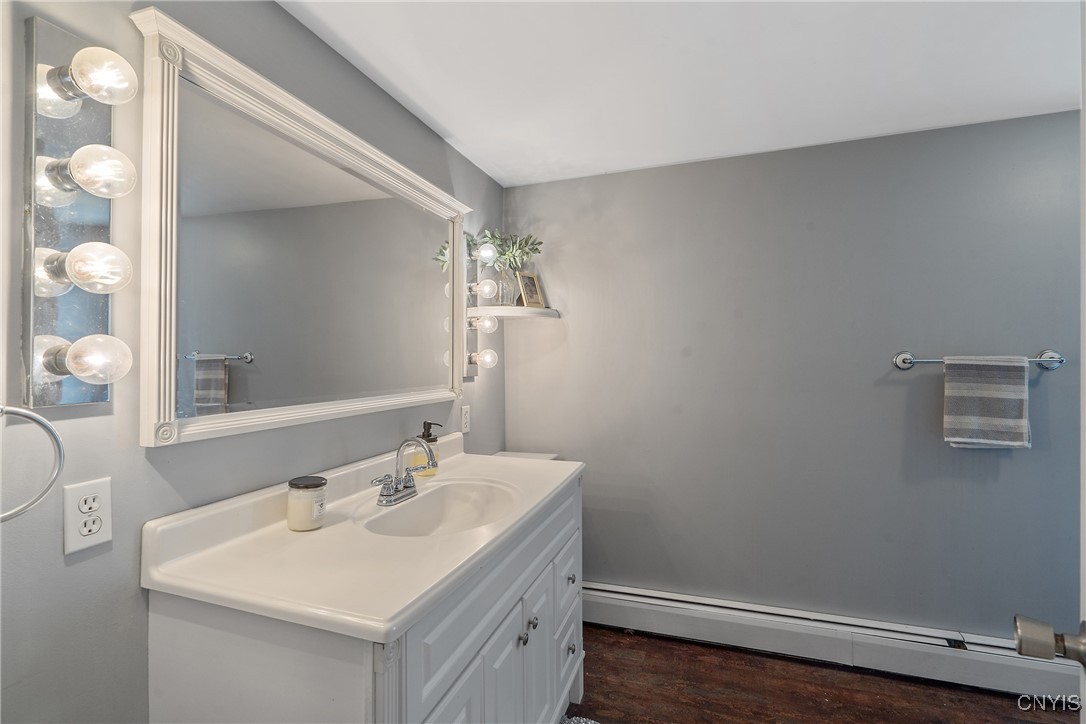 710 Hamilton Street, Syracuse, New York image 16
