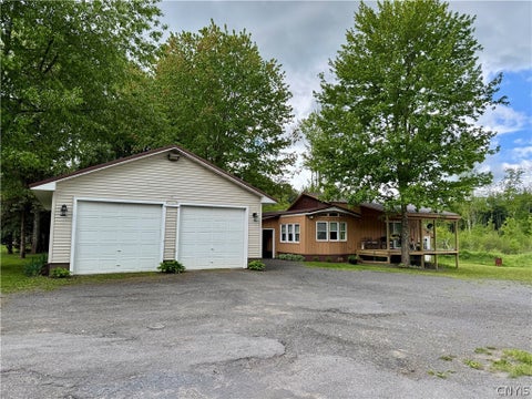 Mobile Home For Sale - 337 S Albion Road<br/> Oswego County, Albion, NY 13302