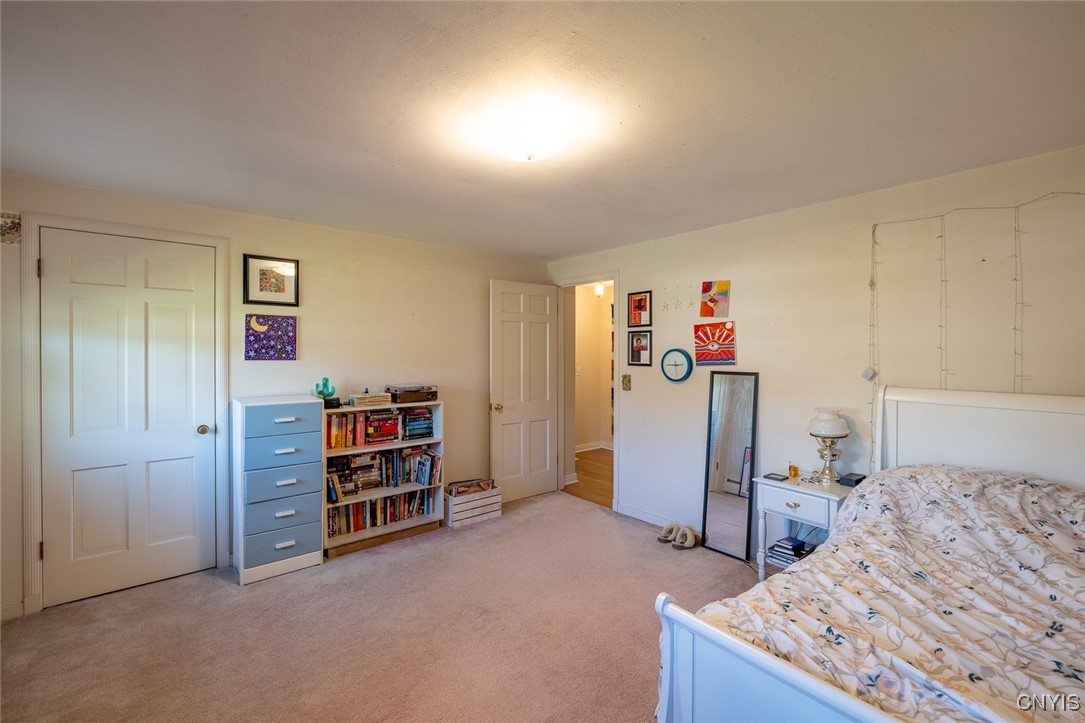 4877 Candy Lane, Manlius, New York image 31