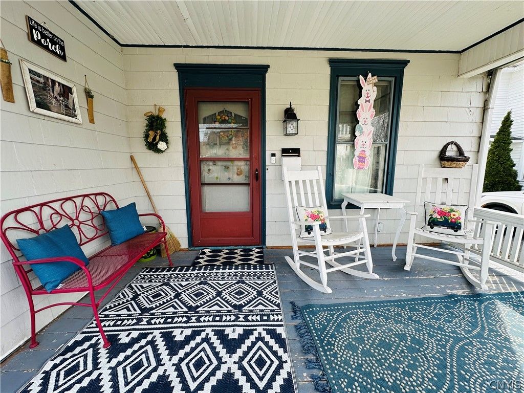 Photo of 12 Johnston St, Seneca Falls, NY 13148 (MLS # S1663624)