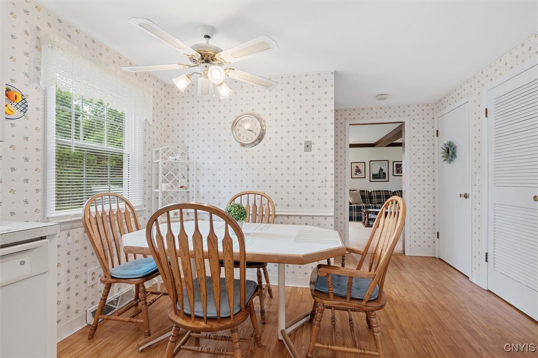 104 Hillside Way, Camillus, New York image 8