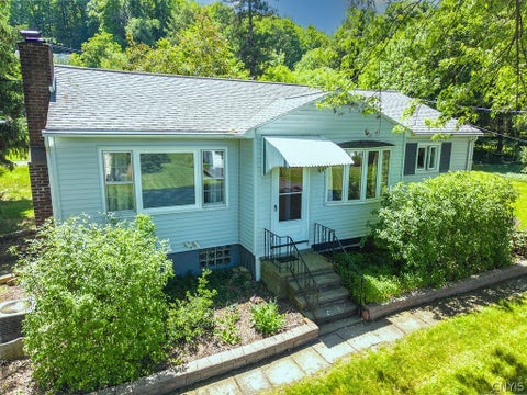 Photo for 115 Huntington Road