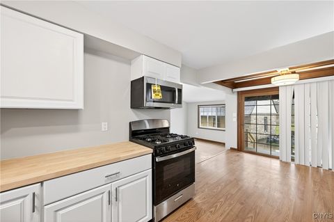 Tiny photo for 5082 Bay View Road, Hamburg, NY 14075 (MLS # S1660478)