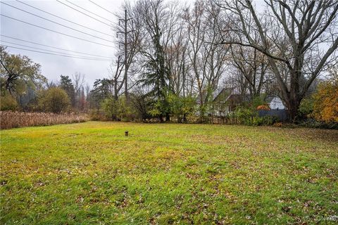 Tiny photo for 5082 Bay View Road, Hamburg, NY 14075 (MLS # S1660478)