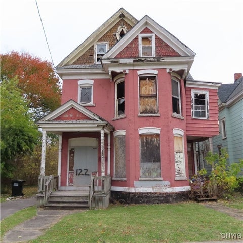 Homes For Sale - 122 W Bissell Street St<br/> Syracuse, NY 13207