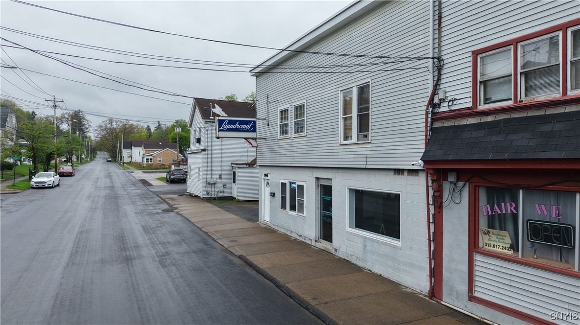 704 Utica Street