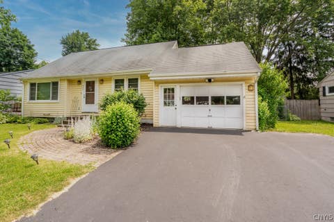 Photo for 423 Manor Drive