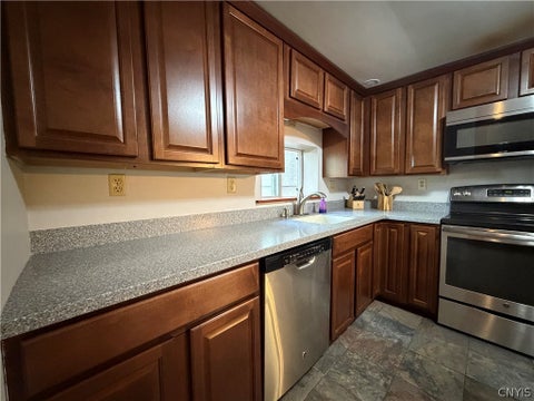 Tiny photo for 5720 State Route 233, Westmoreland, NY 13440 (MLS # S1712855)