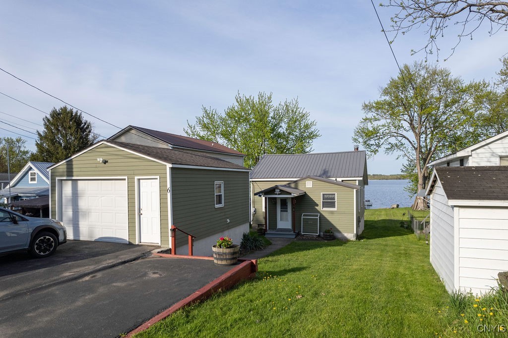 6 Woodworth Drive, West Monroe, New York image 1