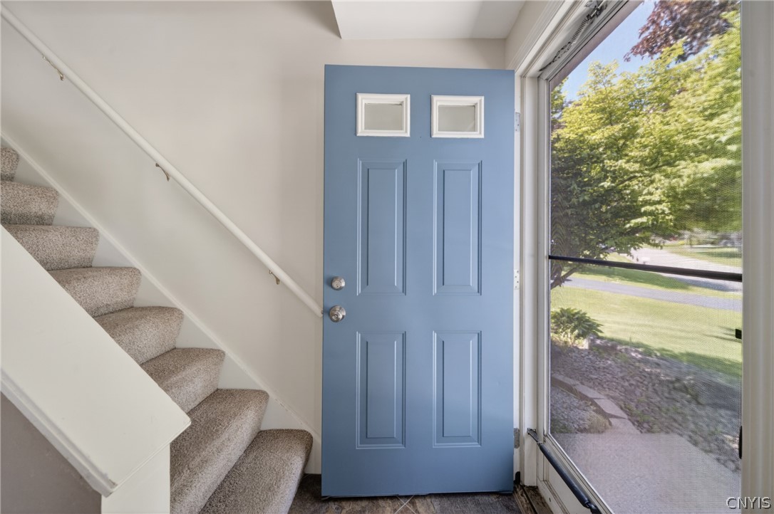 8387 Zenith Drive