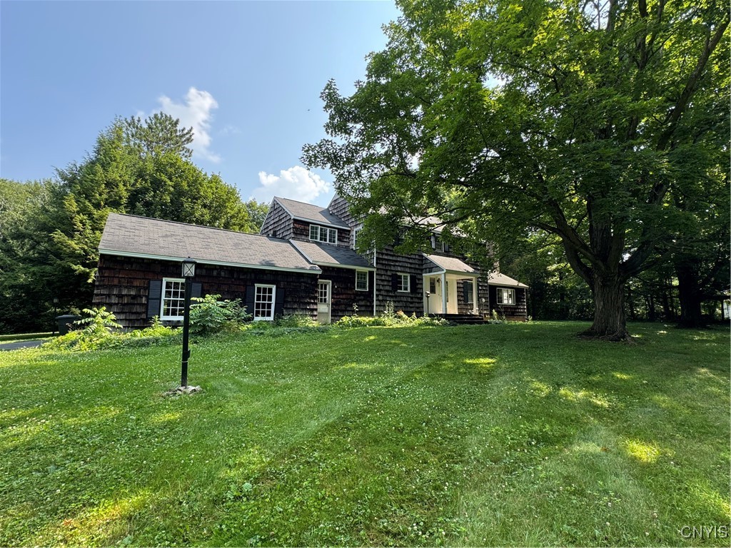 Dewitt, New York 13066, United States, 4 Bedrooms Bedrooms, ,3 BathroomsBathrooms,Residential,Active,238125