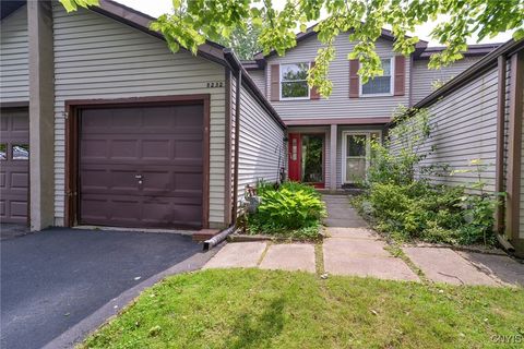 8232 Trevi Lane Clay NY 13041