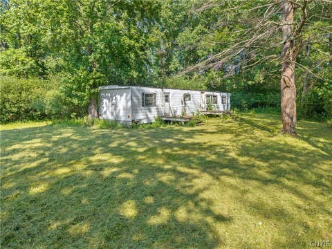 Tiny photo for 679 Hog Back Road, Albion, NY 13302 (MLS # S1705988)