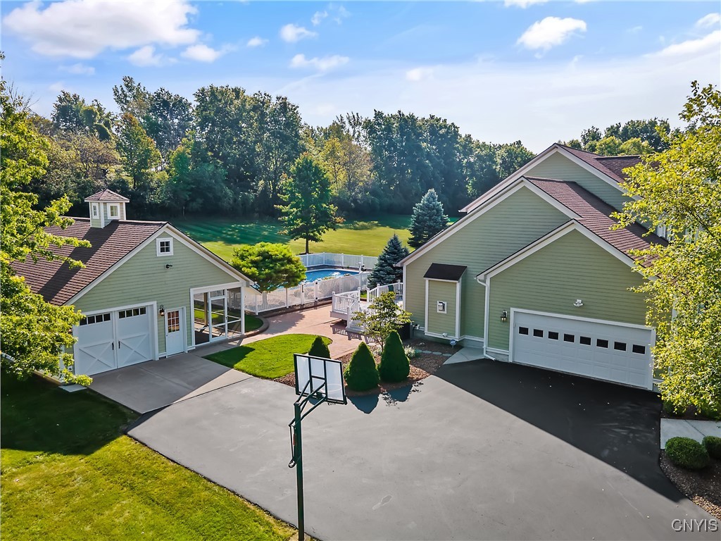 129 Eagle Crest Drive, Camillus, New York image 34