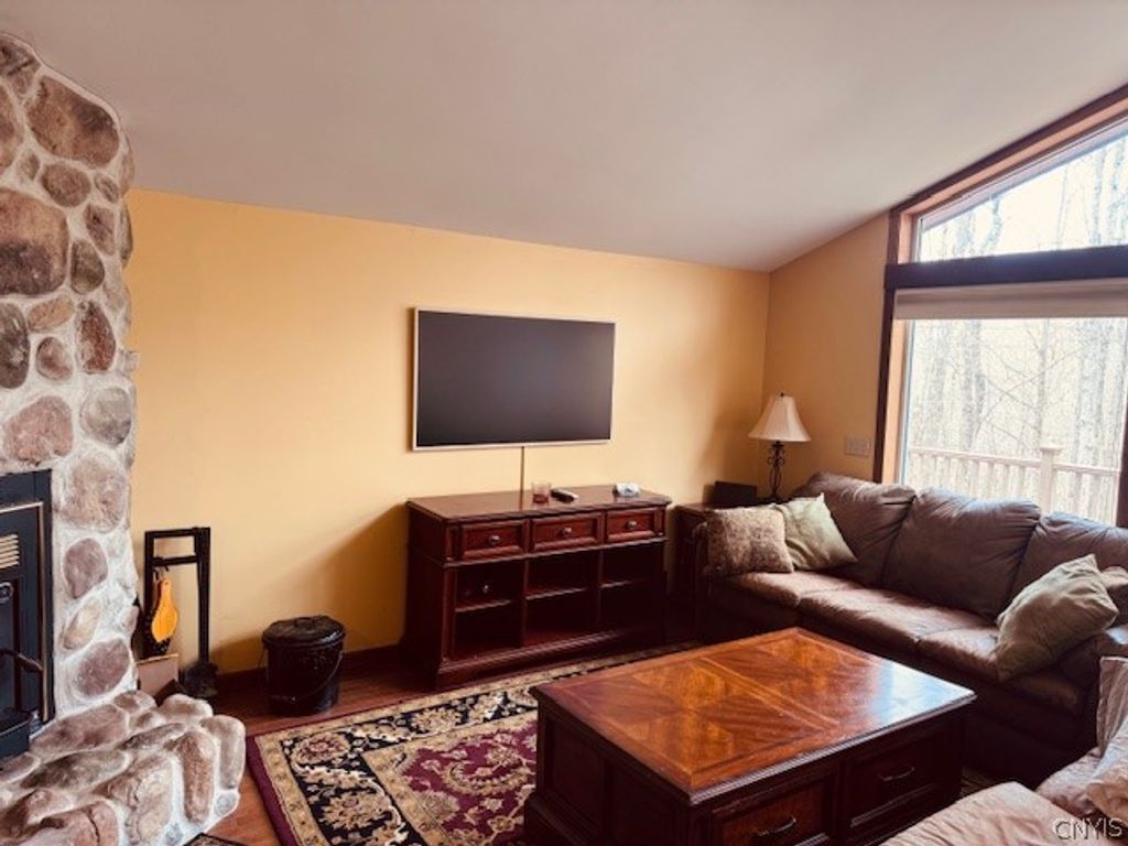 Photo of 14 Dublin Terrace, Mansfield, NY 14779 (MLS # S1678150)