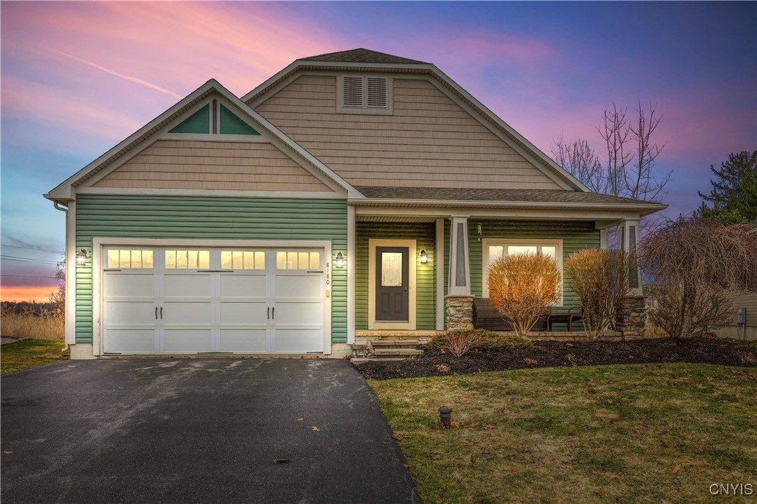 8180 Whitman Way, Clay, New York image 30