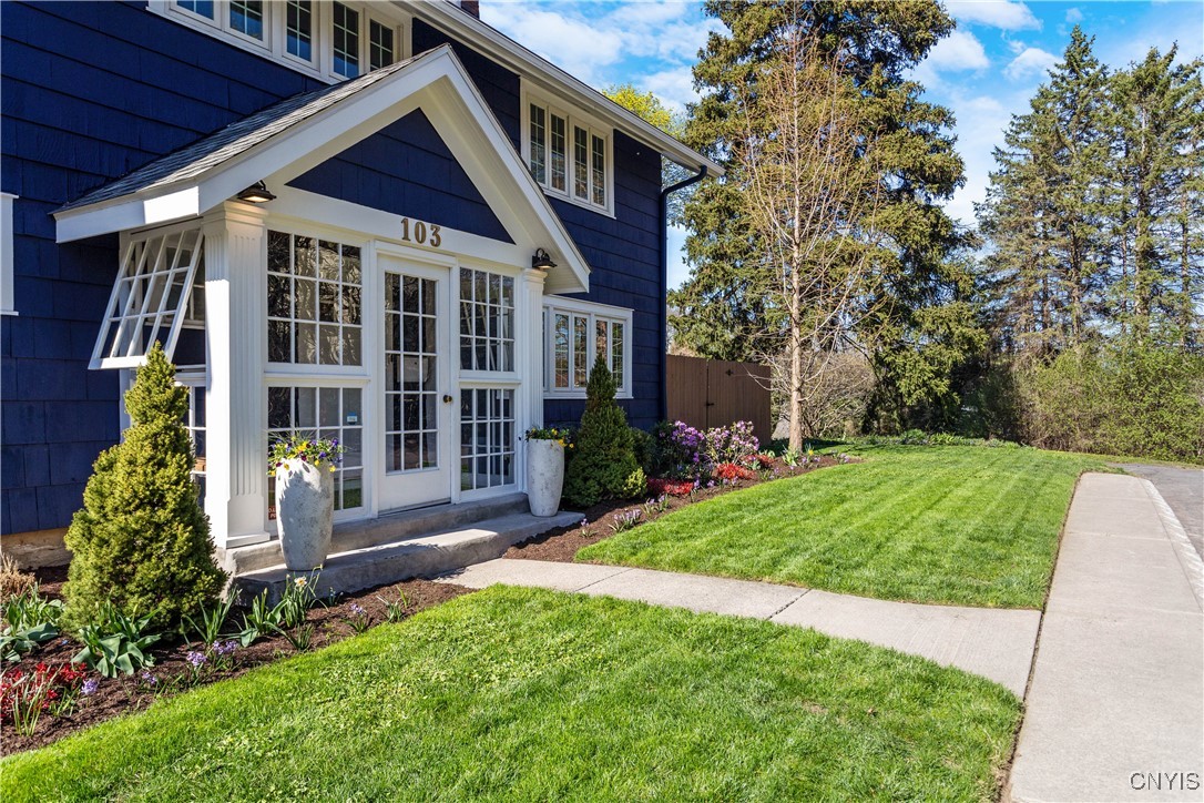 103 Burlingame Road, Syracuse, New York image 2