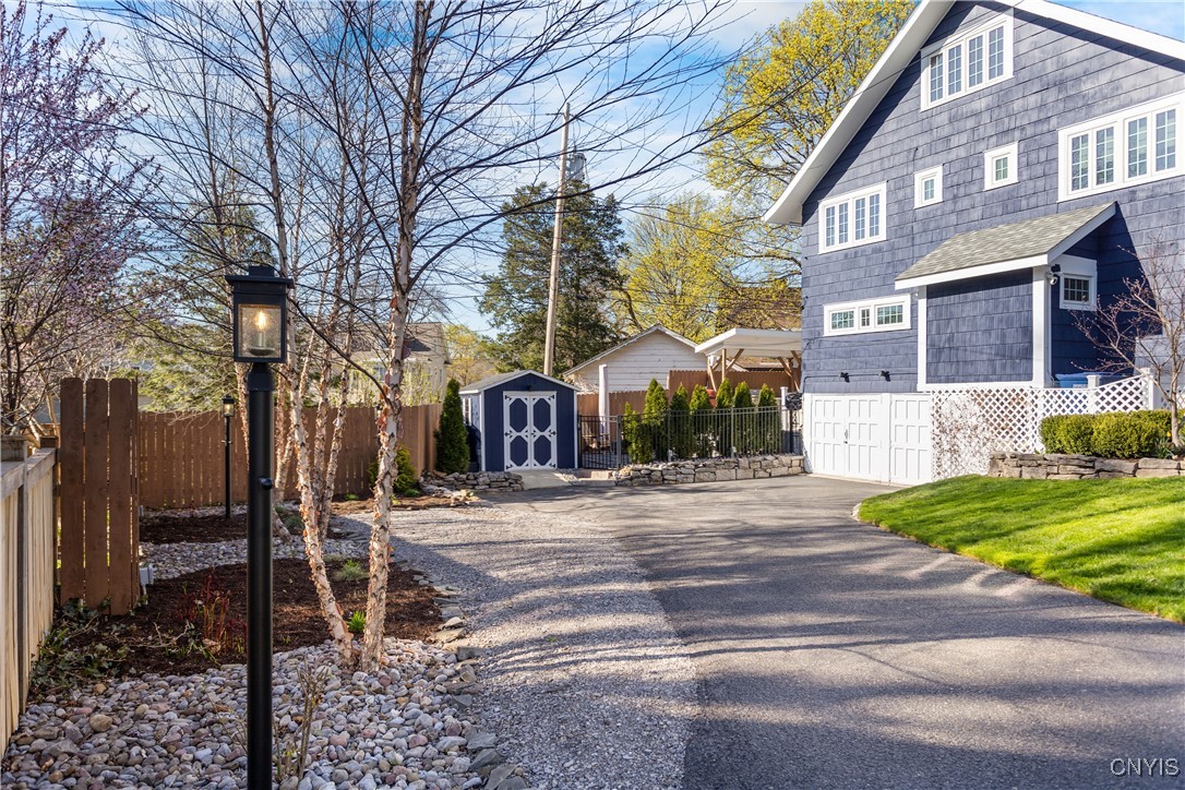 103 Burlingame Road, Syracuse, New York image 37