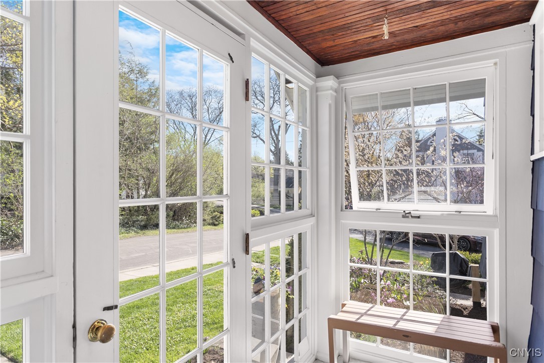 103 Burlingame Road, Syracuse, New York image 4