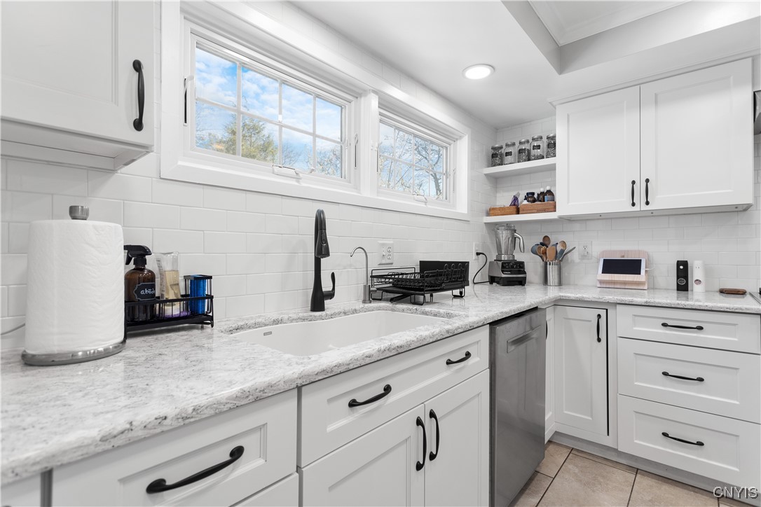103 Burlingame Road, Syracuse, New York image 14