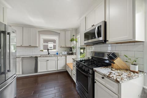 Tiny photo for 22 Kevan Circle, Manlius, NY 13104 (MLS # S1701984)