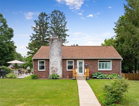 Photo of 22 Kevan Circle, Manlius, NY 13104 (MLS # S1701984)