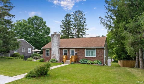Tiny photo for 22 Kevan Circle, Manlius, NY 13104 (MLS # S1701984)