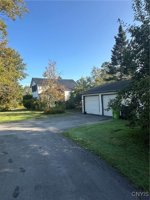 Tiny photo for 2620 Lake Road, Oneida, NY 13421 (MLS # S1655714)
