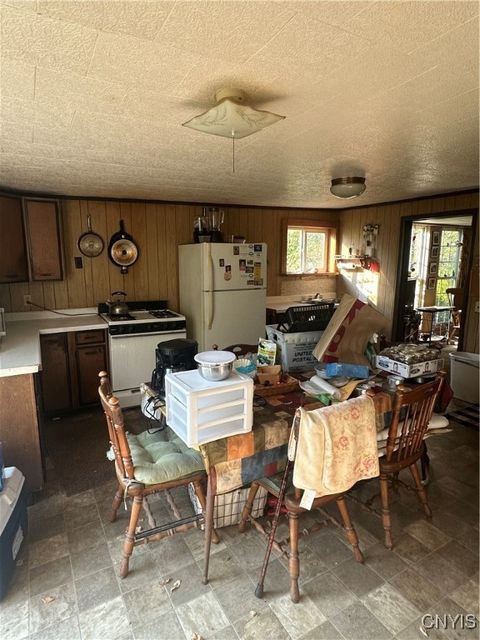 Tiny photo for 2620 Lake Road, Oneida, NY 13421 (MLS # S1655714)