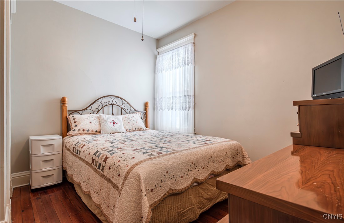 1302 Noyes Street, Utica, New York image 34