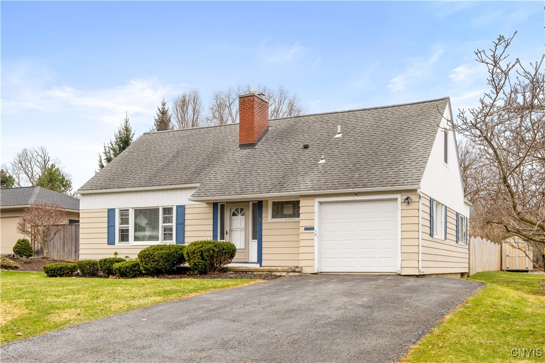 18 Eastwood Avenue, Utica, New York image 2