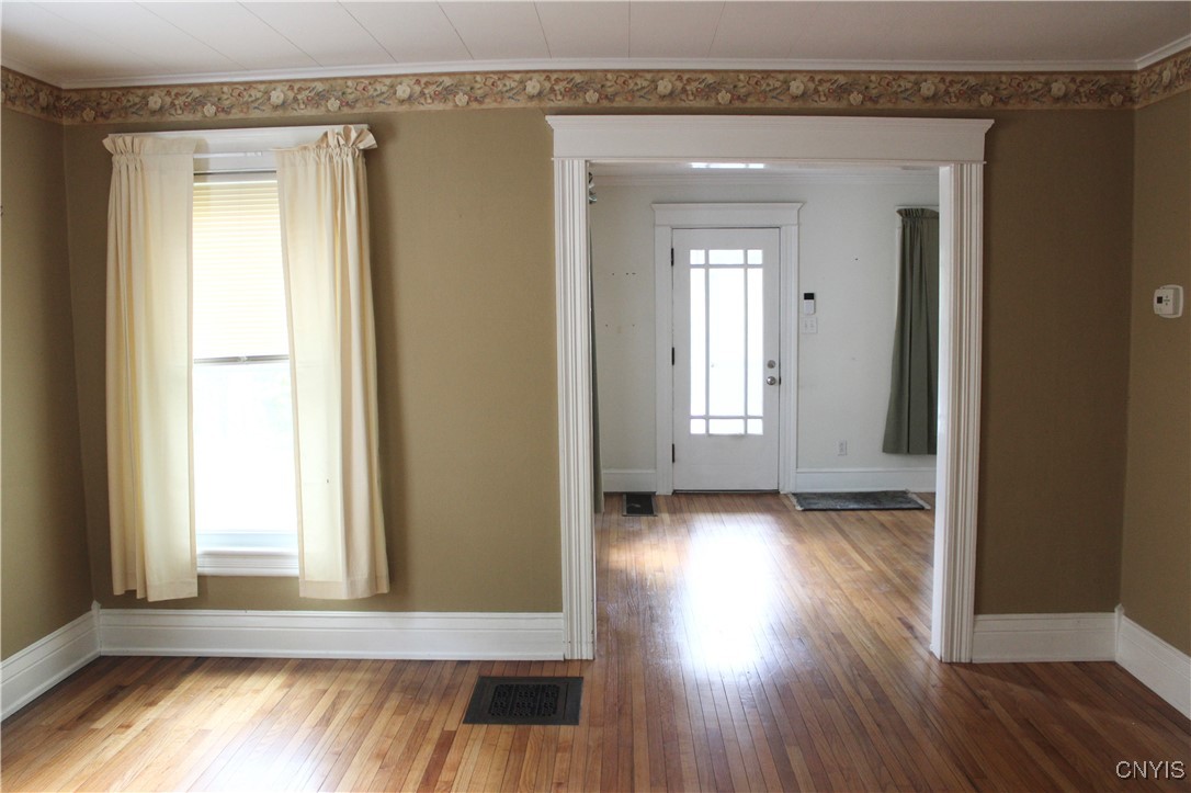 60 Elm Street, Camillus, New York image 10