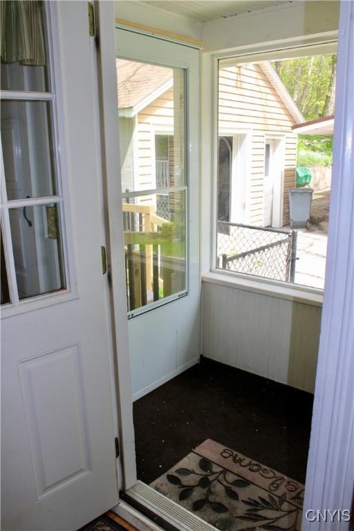 60 Elm Street, Camillus, New York image 14