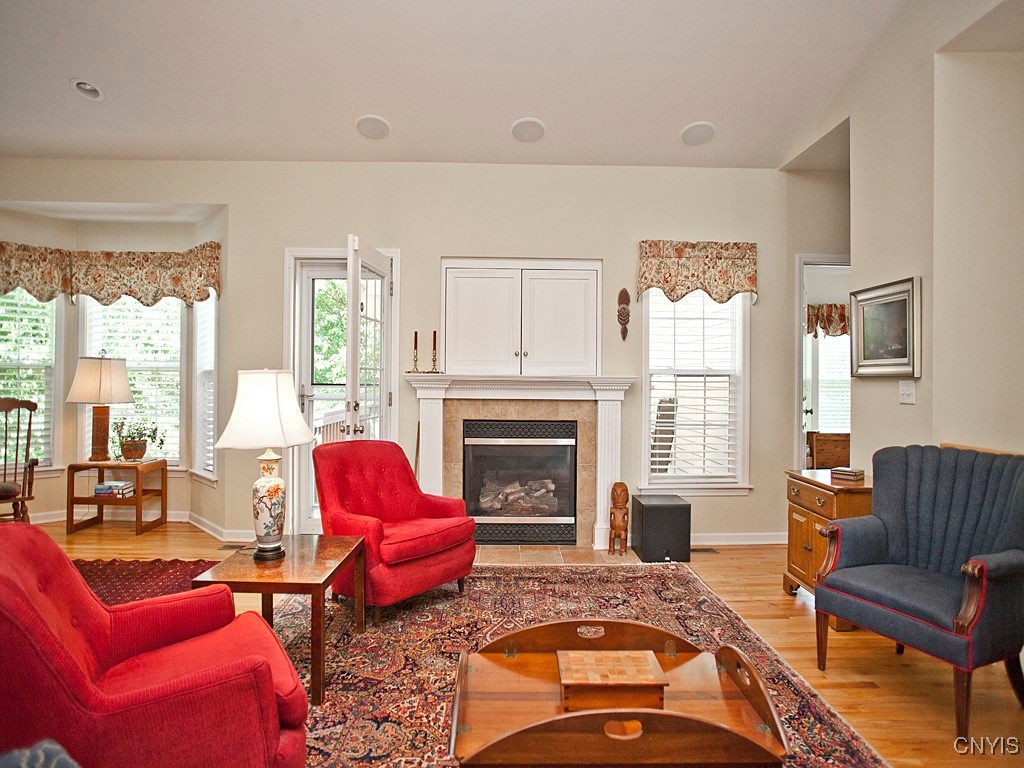 23 S Village Drive, Cazenovia, New York image 2