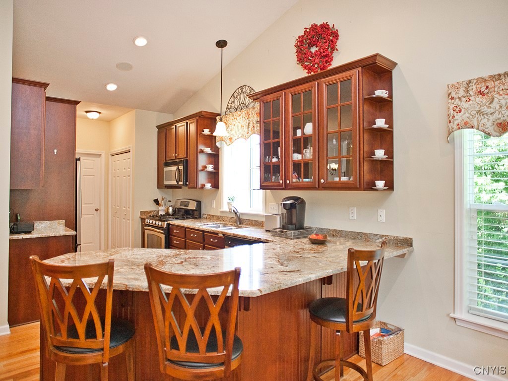 23 S Village Drive, Cazenovia, New York image 8