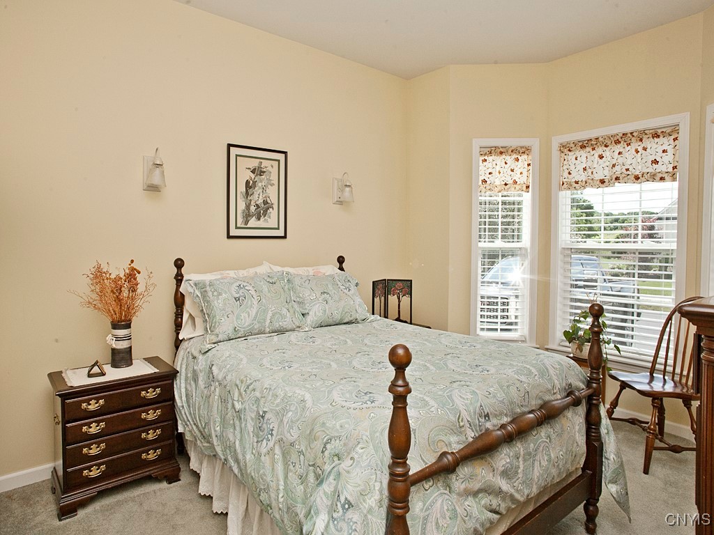 23 S Village Drive, Cazenovia, New York image 10